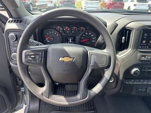 Used 2026 Chevrolet Silverado 1500 Custom image 9
