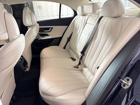 New 2026 Mercedes-Benz E 450 4MATIC Sedan image 15