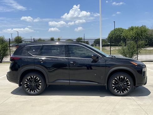 New 2026 Nissan Rogue Dark Armor FWD image 3
