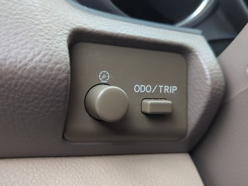 Used 2005 Lexus RX 330 image 17