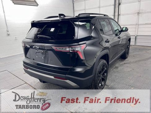 New 2026 Chevrolet Equinox LT w/ Convenience Package II image 8