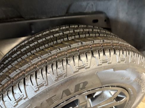 Used 2019 Chevrolet Colorado LT w/ LT Convenience Package image 29