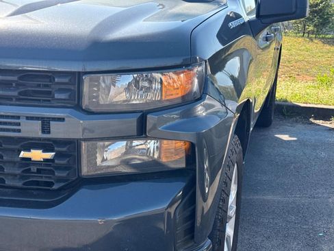 Used 2022 Chevrolet Silverado 1500 Custom image 12