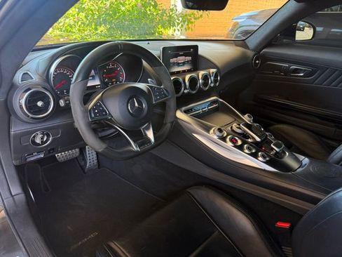 Used 2016 Mercedes-Benz AMG GT S image 25