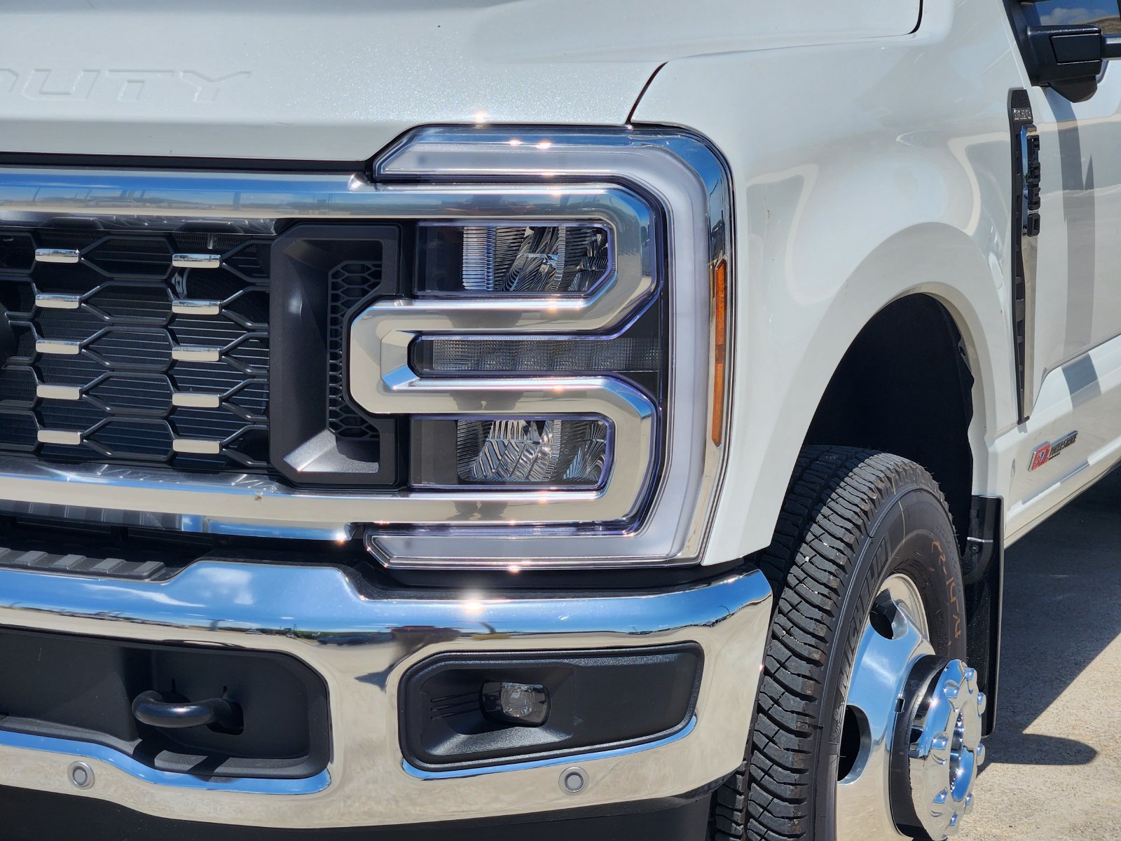 New 2026 Ford F350 King Ranch w/ Chrome Package AWD/4WD image 10