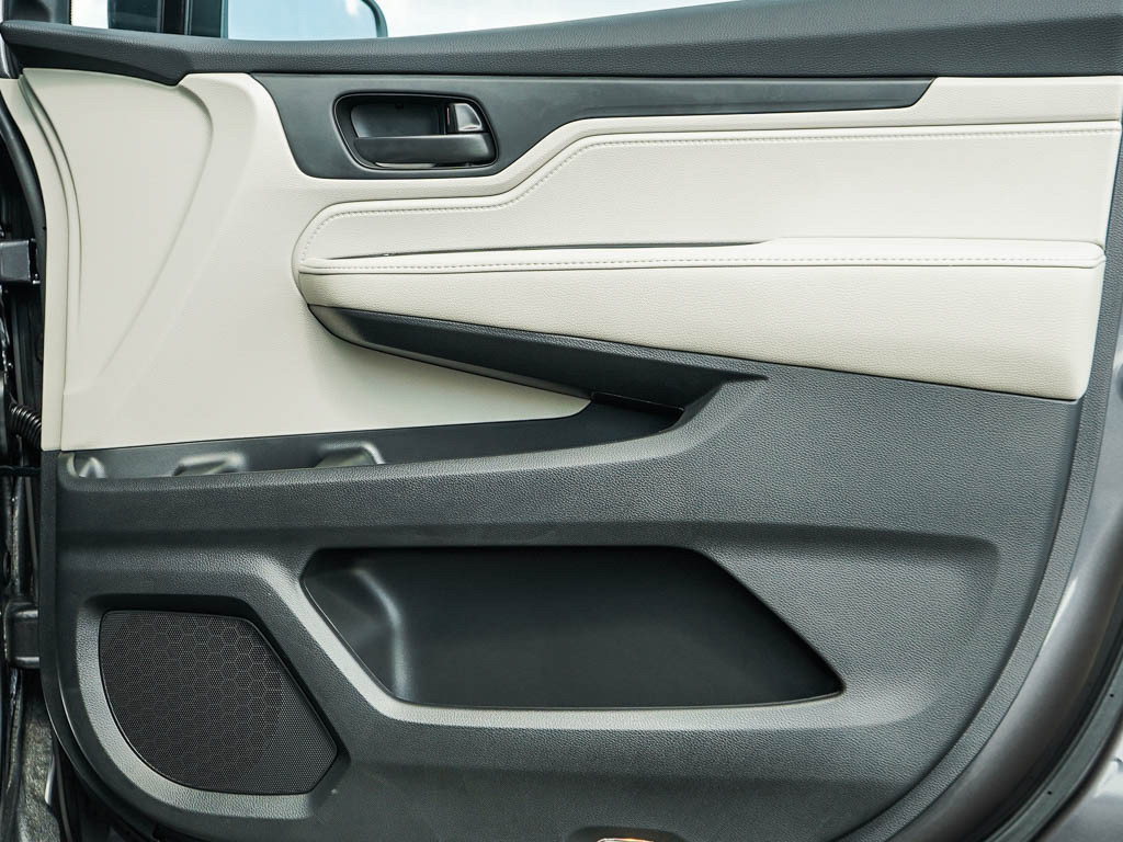 New 2027 Honda Odyssey EX-L image 10