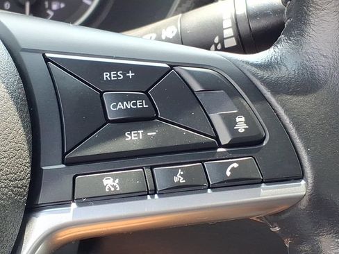 Used 2023 Nissan Sentra SV w/ All-Weather Package FWD image 11