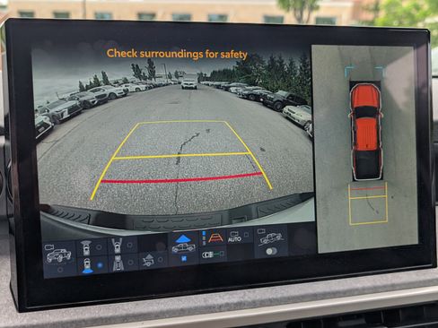 Used 2024 Toyota Tacoma 4x4 Double Cab Hybrid image 29