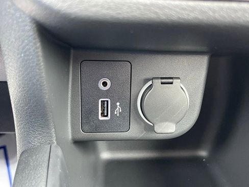 New 2025 Nissan Kicks Play S image 28