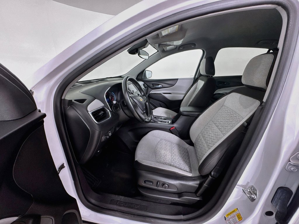 Used 2024 Chevrolet Equinox LT FWD image 24