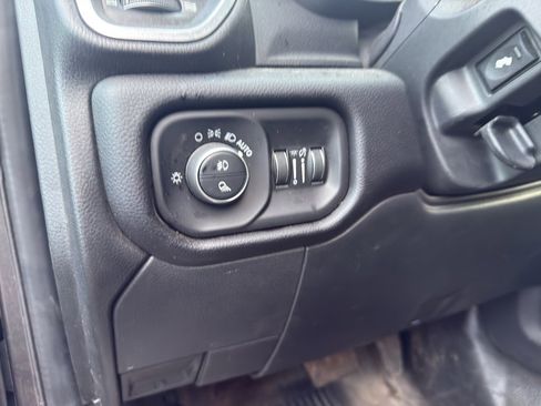 Used 2022 RAM 5500 Laramie image 7