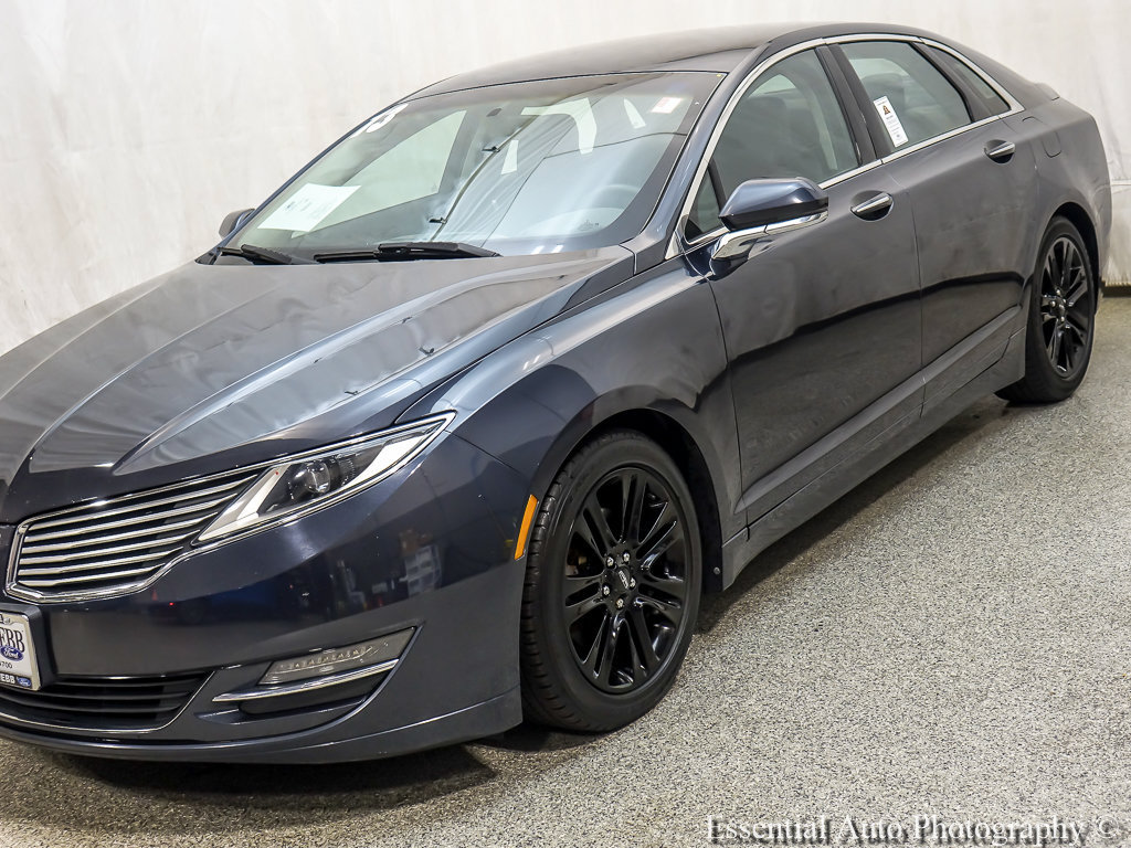 Used 2013 Lincoln MKZ FWD image 4