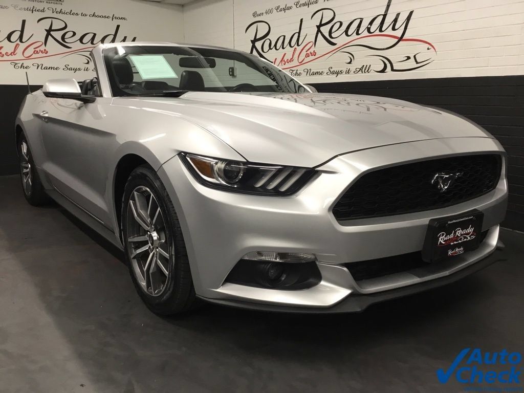 Used 2016 Ford Mustang Premium RWD image 3