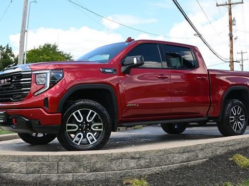 Used 2024 GMC Sierra 1500 AT4 w/ AT4 Premium Package AWD/4WD image 1