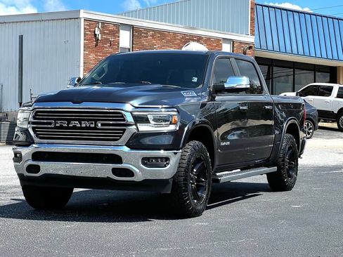 Used 2019 RAM 1500 Laramie AWD/4WD image 13