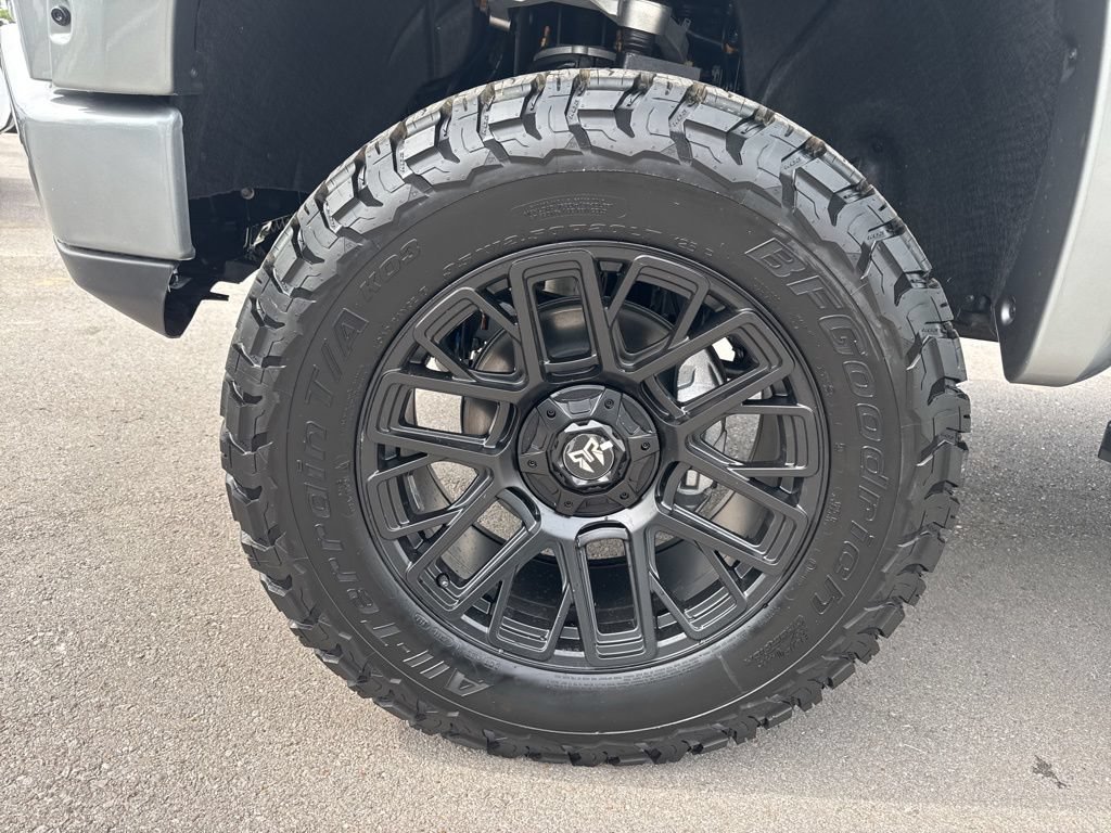 New 2026 GMC Sierra 1500 AT4 w/ AT4 Premium Package AWD/4WD image 32
