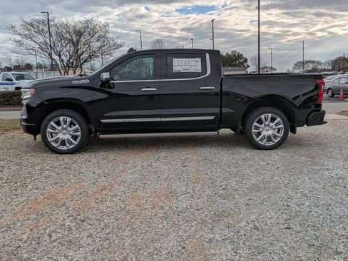 New 2026 Chevrolet Silverado 1500 High Country w/ High Country Premium Package image 5
