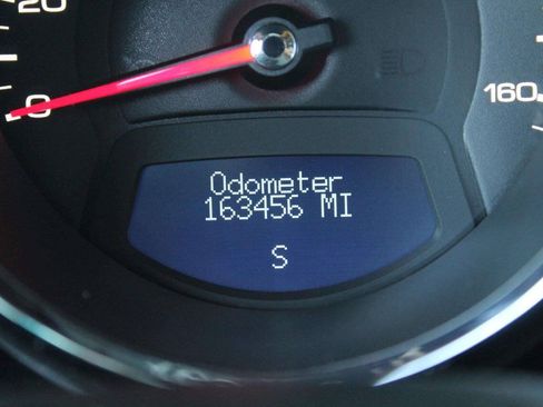 Used 2011 Cadillac CTS Luxury AWD/4WD image 9