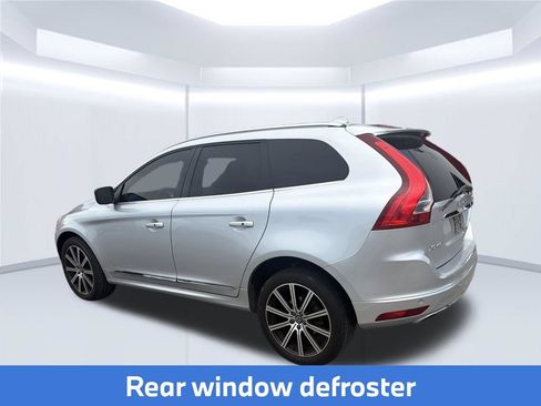 Used 2016 Volvo XC60 T6 w/ Proximity Package AWD/4WD image 16