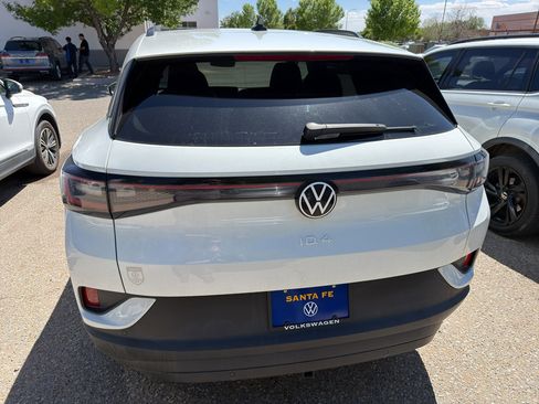 Used 2023 Volkswagen ID.4 Pro AWD/4WD image 15