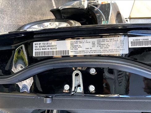 Used 2021 RAM 2500 Laramie image 37