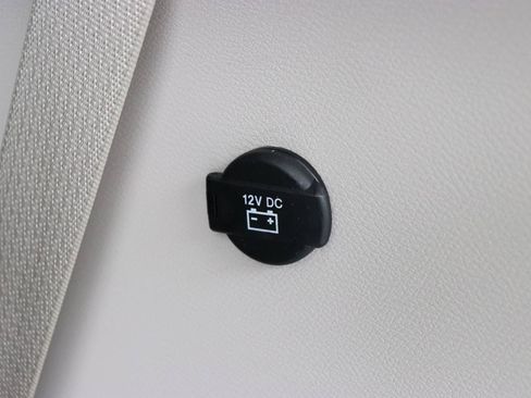 Used 2024 Chrysler Pacifica Touring-L FWD image 63