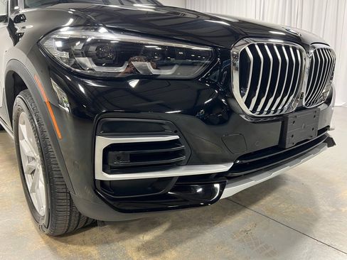 Used 2023 BMW X5 xDrive40i w/ Premium Package image 11