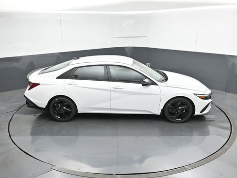 New 2026 Hyundai Elantra Sport image 22