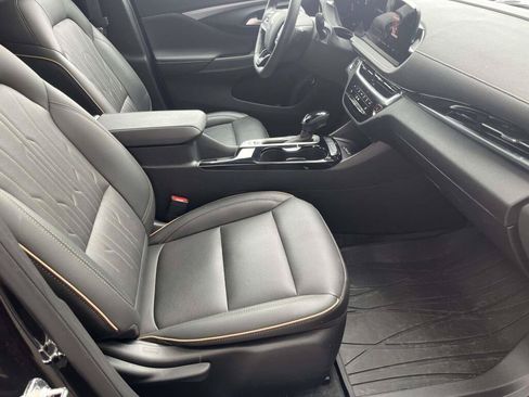 Used 2024 Buick Envista Avenir FWD image 21