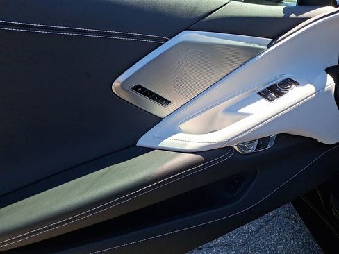 Used 2022 Chevrolet Corvette Stingray Preferred Cpe w/ Z51 Performance Package image 13