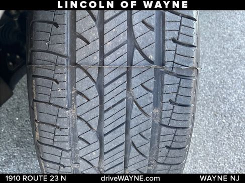 Certified 2023 Lincoln Corsair AWD w/ Rear Removable Package Tray image 27