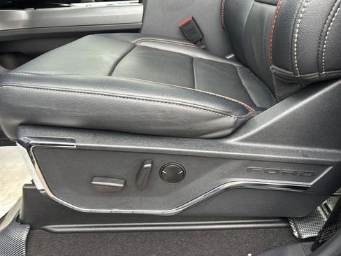 Used 2024 Ford F250 Lariat w/ Lariat Ultimate Package image 12