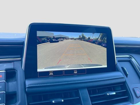 Used 2021 Chevrolet Tahoe Z71 AWD/4WD image 13