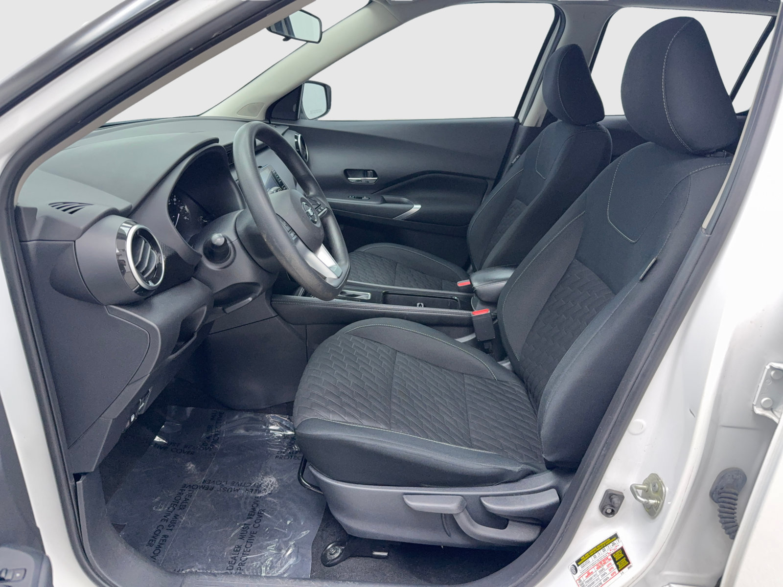 Used 2021 Nissan Kicks SV FWD image 17