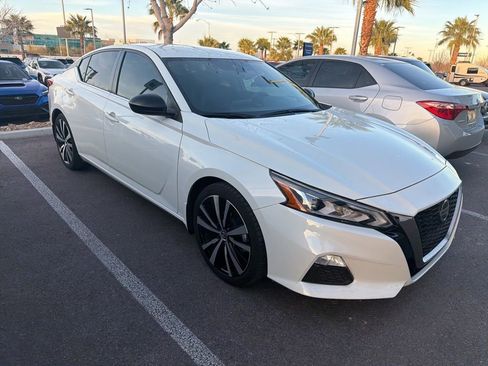 Used 2022 Nissan Altima 2.5 SR image 30