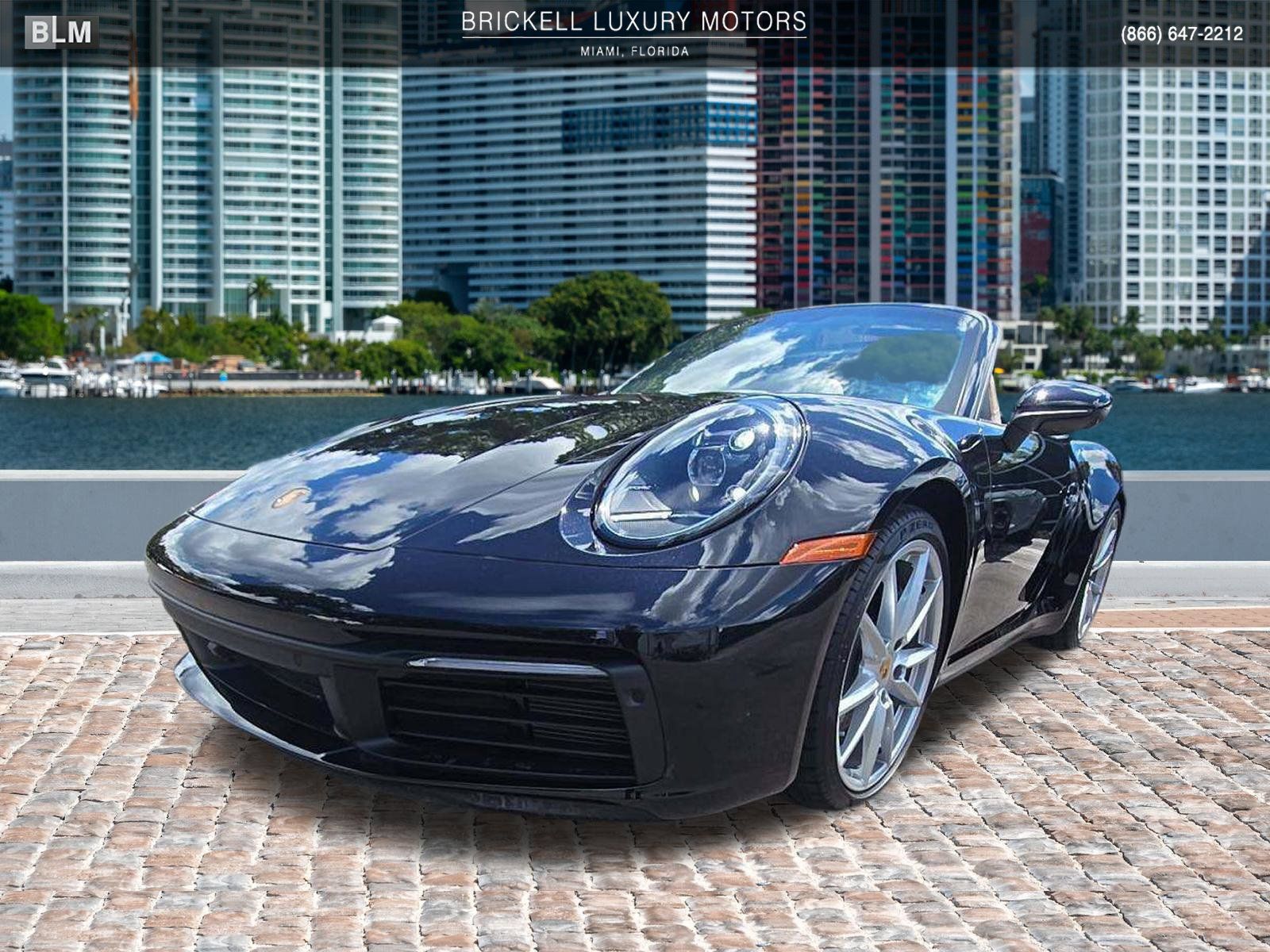 Used 2022 Porsche 911 Carrera RWD image 1