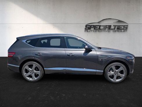 Used 2022 Genesis GV80 2.5T w/ Prestige Package 04 image 11