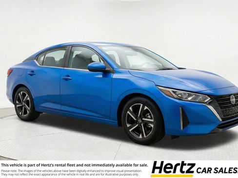 Used 2025 Nissan Sentra SV image 1