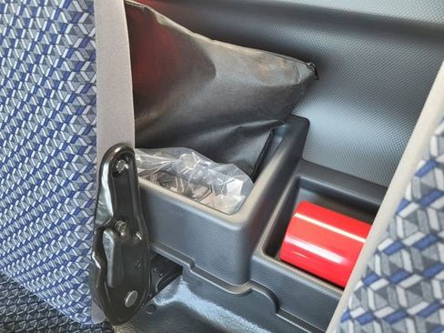 New 2024 Isuzu NPR image 28