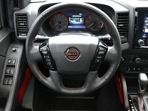 Used 2023 Nissan Frontier PRO-4X w/ Pro-4X Premium Package image 14