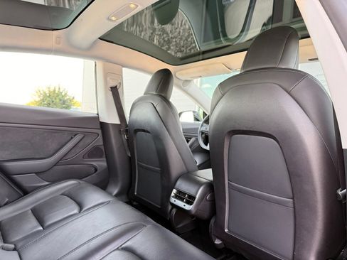 Used 2019 Tesla Model 3 Long Range AWD/4WD image 21