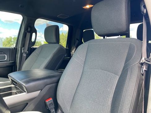 Used 2021 RAM 2500 Big Horn w/ Level 2 Equipment Group AWD/4WD image 17