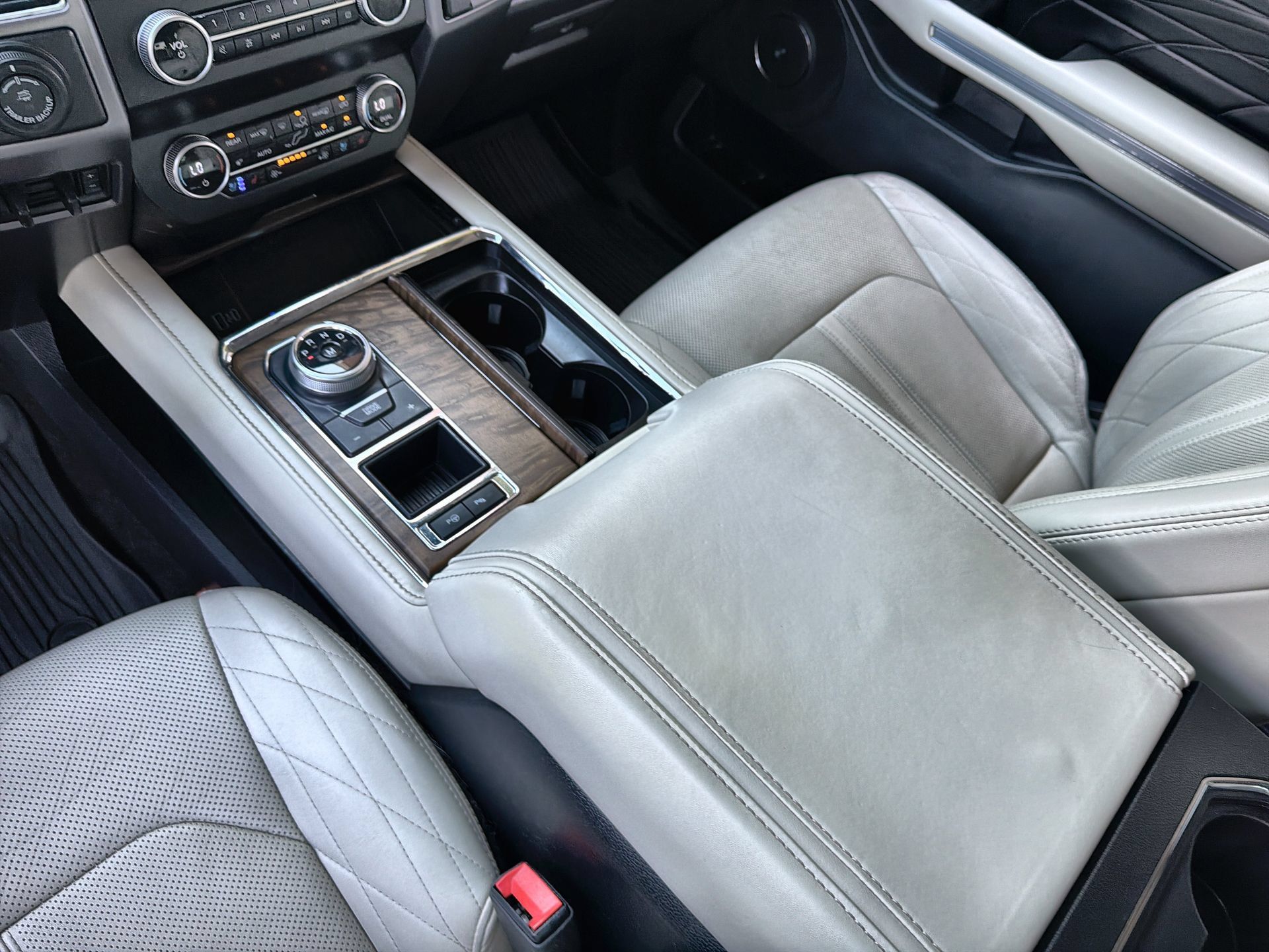 Certified 2020 Ford Expedition Platinum RWD image 21