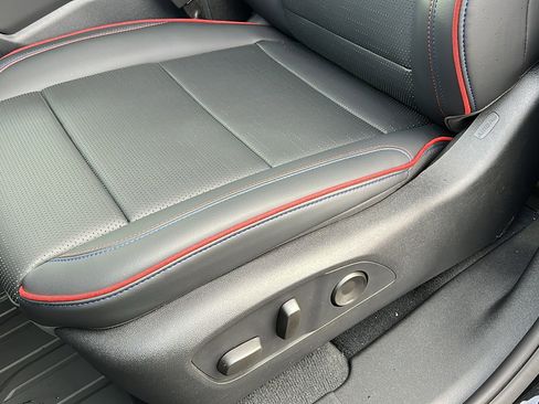 New 2024 Chevrolet Silverado EV RST image 19