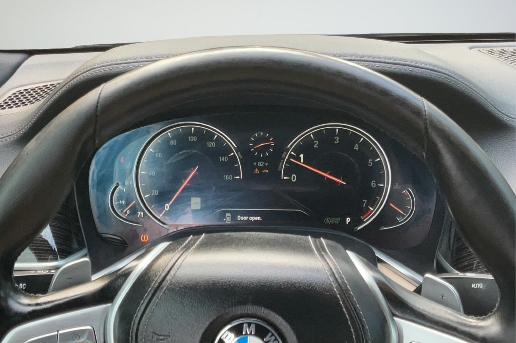 Used 2018 BMW 740i RWD image 13