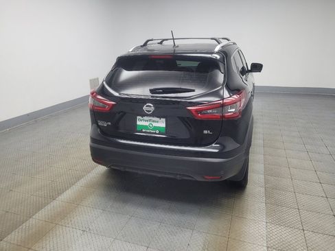 Used 2020 Nissan Rogue Sport SL FWD image 7