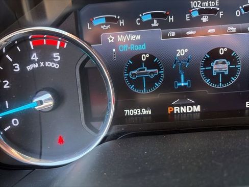 Used 2021 Ford F250 XLT w/ XLT Premium Package AWD/4WD image 13