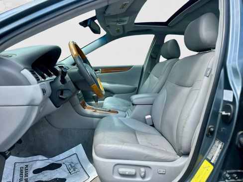 Used 2005 Lexus ES 330 w/ Preferred Accessory Pkg FWD image 14
