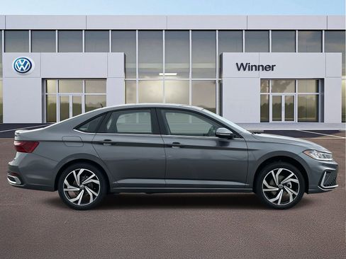 New 2026 Volkswagen Jetta SEL image 6