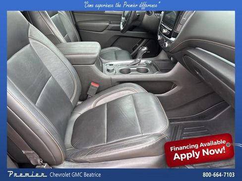 Used 2019 Chevrolet Traverse LT w/ LT Premium Package FWD image 23